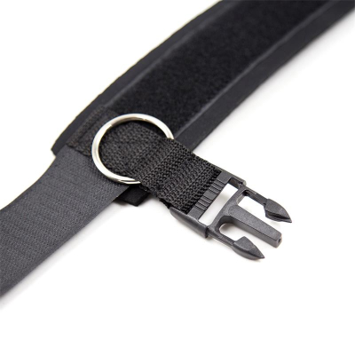 LATETOBED BDSM LINE Neoprene Handcuffs with Veldro Black