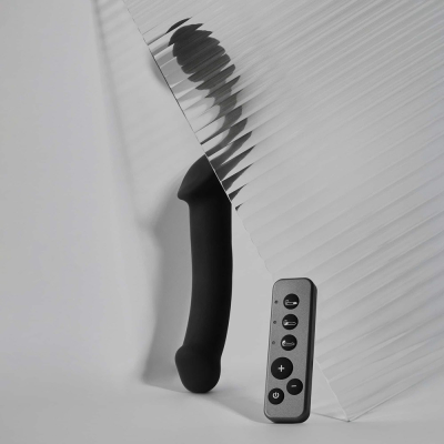 Vibrating Strap-On M Black