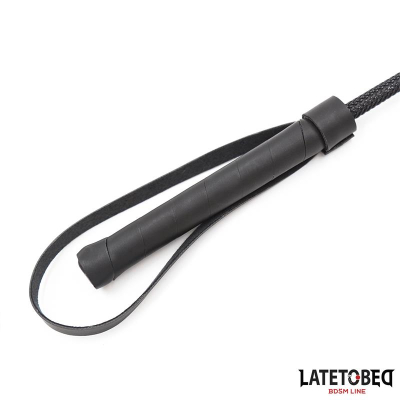 Classic Whip Black 45cm