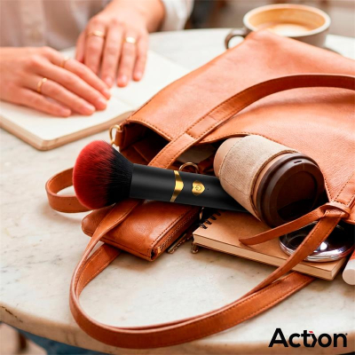 Secret Noir Vibrating Make-Up Brush Secret Noir Vibrating Make-Up Brush