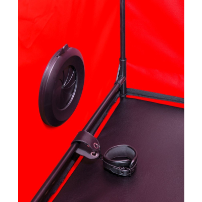 Scandale - Black & Red